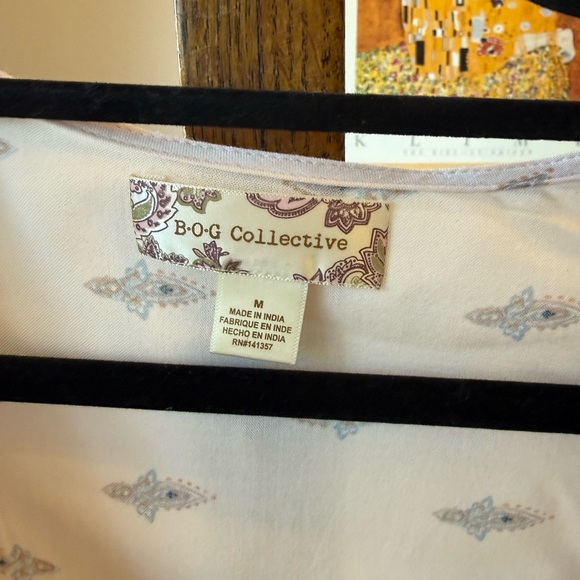 Bohemian Cream and Red Women's Top - Picture 4 of 7